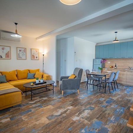 Вилла Family House Bjelila Тиват Экстерьер фото